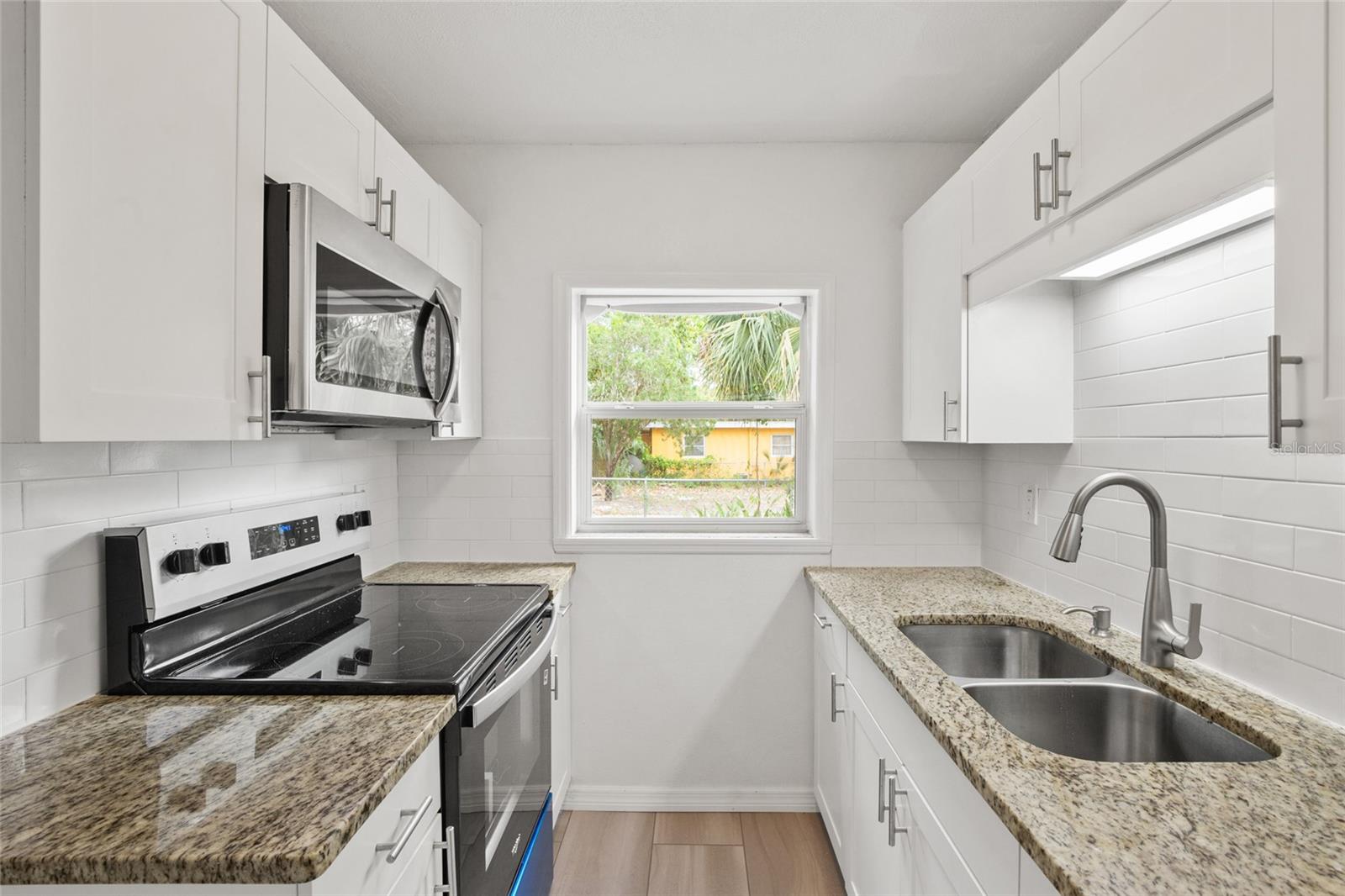 1618 43RD ST S, ST PETERSBURG, FL — photo 2