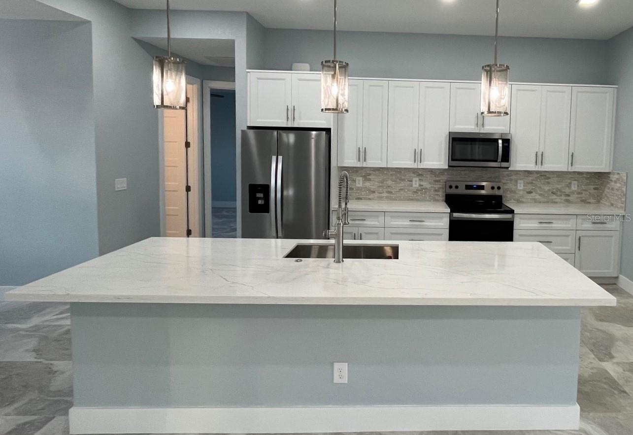 13342 COMMONWEALTH AVE, PORT CHARLOTTE, FL — photo 3