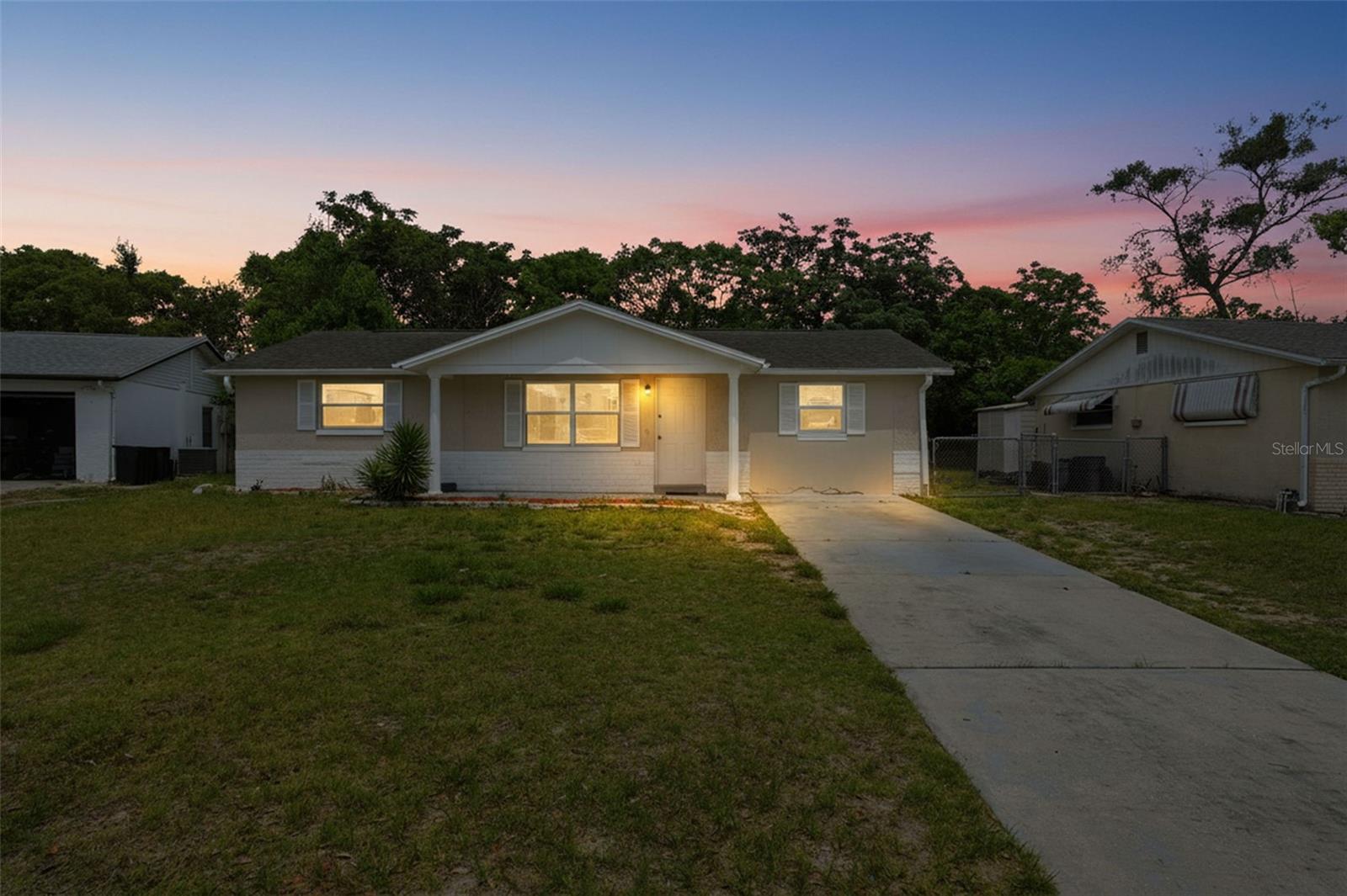 11902 OCEANSIDE DR, PORT RICHEY, FL — photo 2