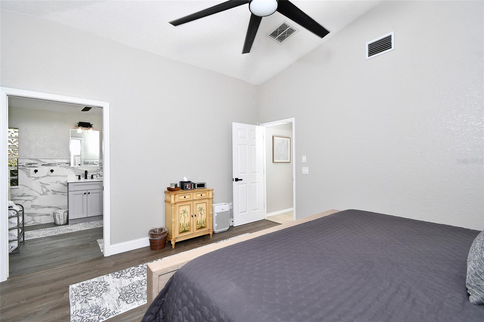3945 CAPE COLE BLVD, PUNTA GORDA, FL — photo 23