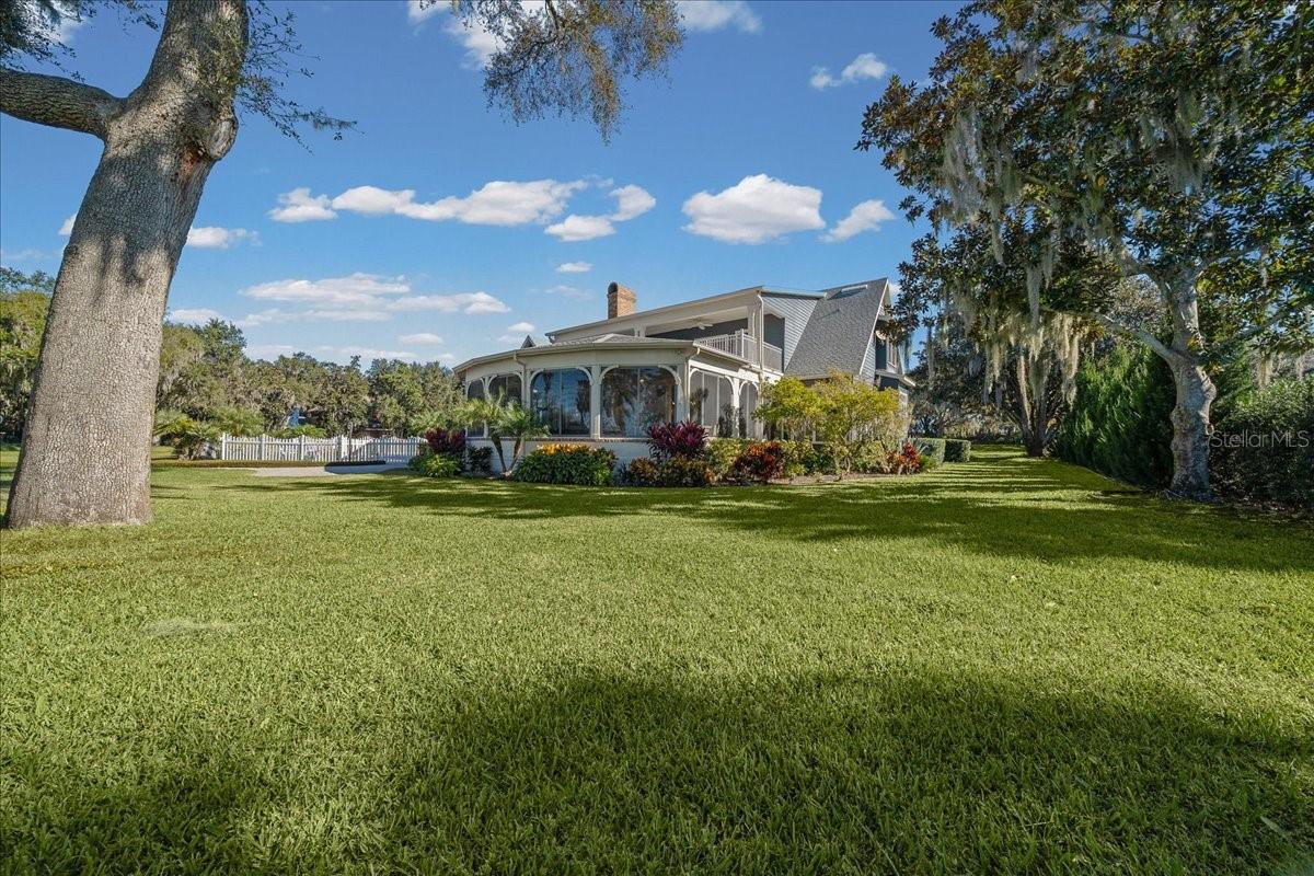 1200 PENINSULA DR, TAVARES, FL — photo 159