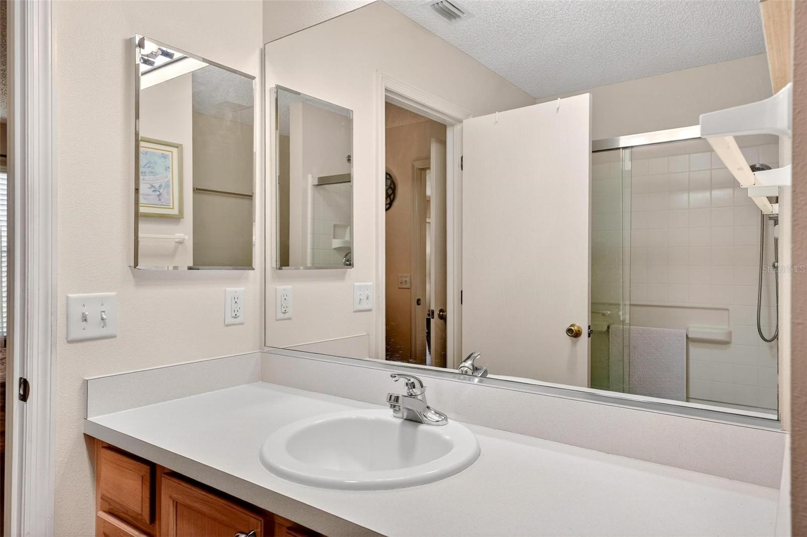 1088 GENNESSE LN, THE VILLAGES, FL — photo 26