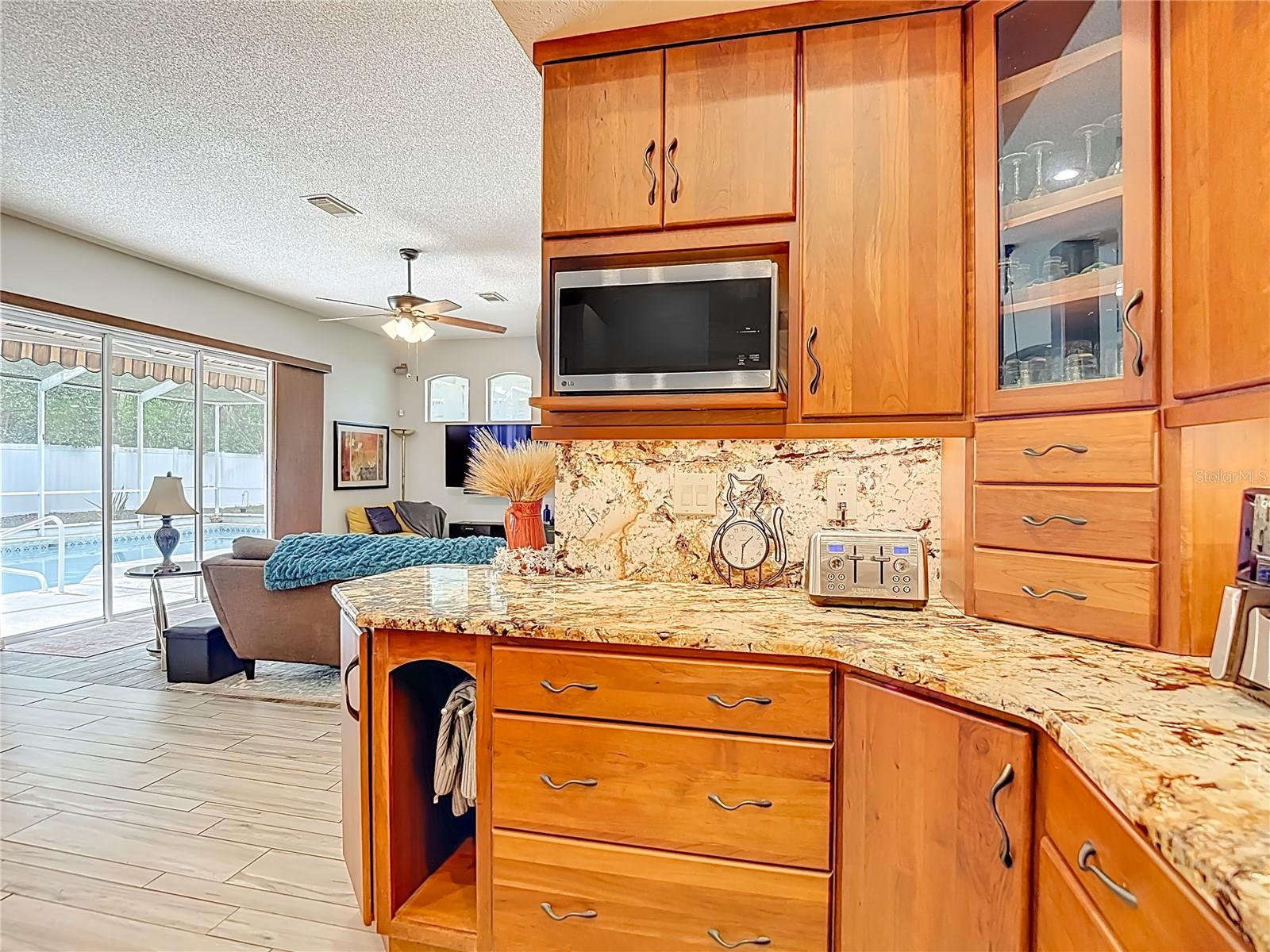 2087 BREEZY WAY, SPRING HILL, FL — photo 17