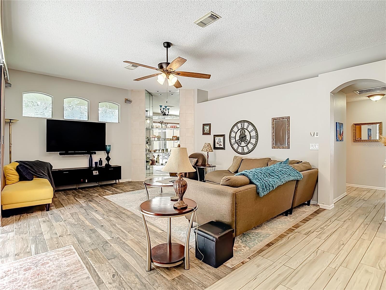 2087 BREEZY WAY, SPRING HILL, FL — photo 23