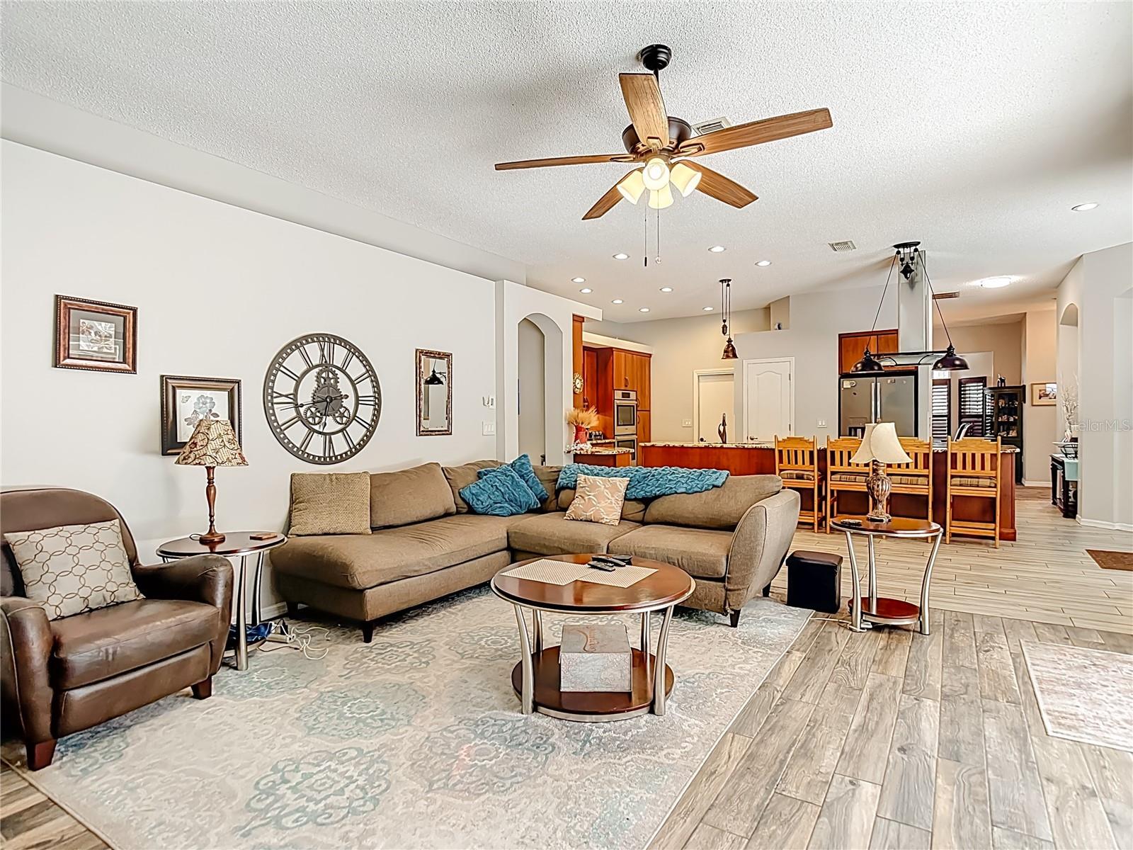 2087 BREEZY WAY, SPRING HILL, FL — photo 28