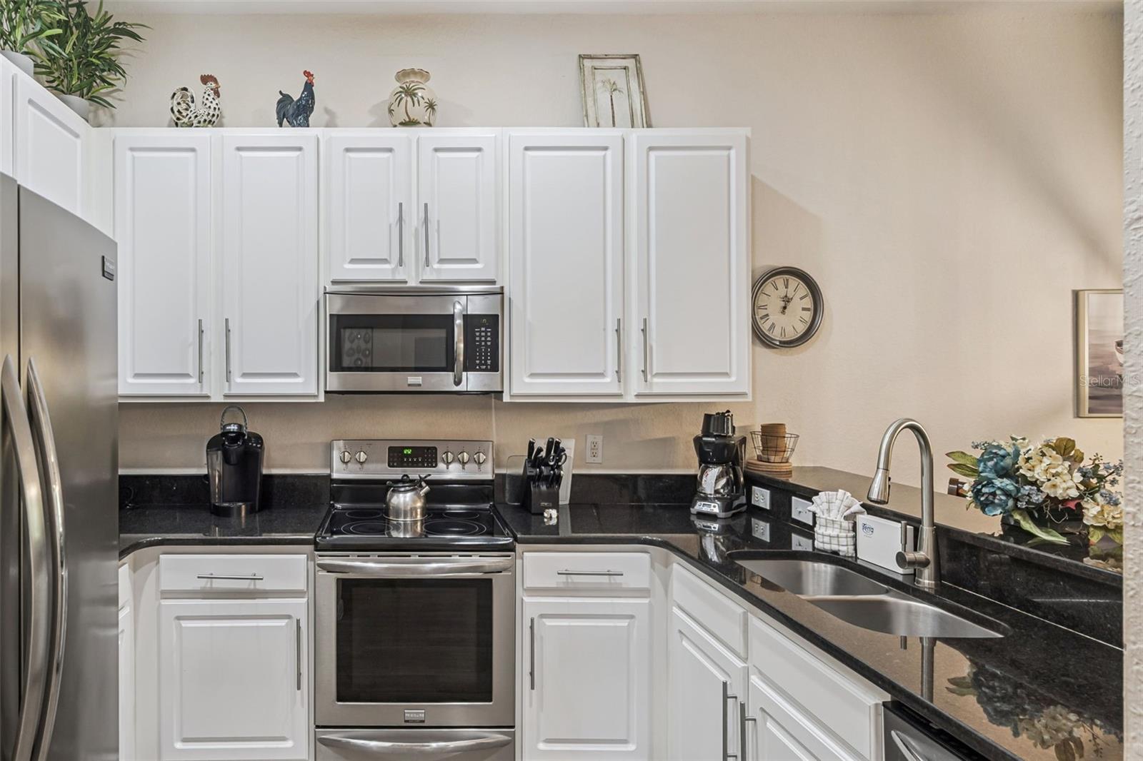 810 LUCAYA LOOP, DAVENPORT, FL — photo 14