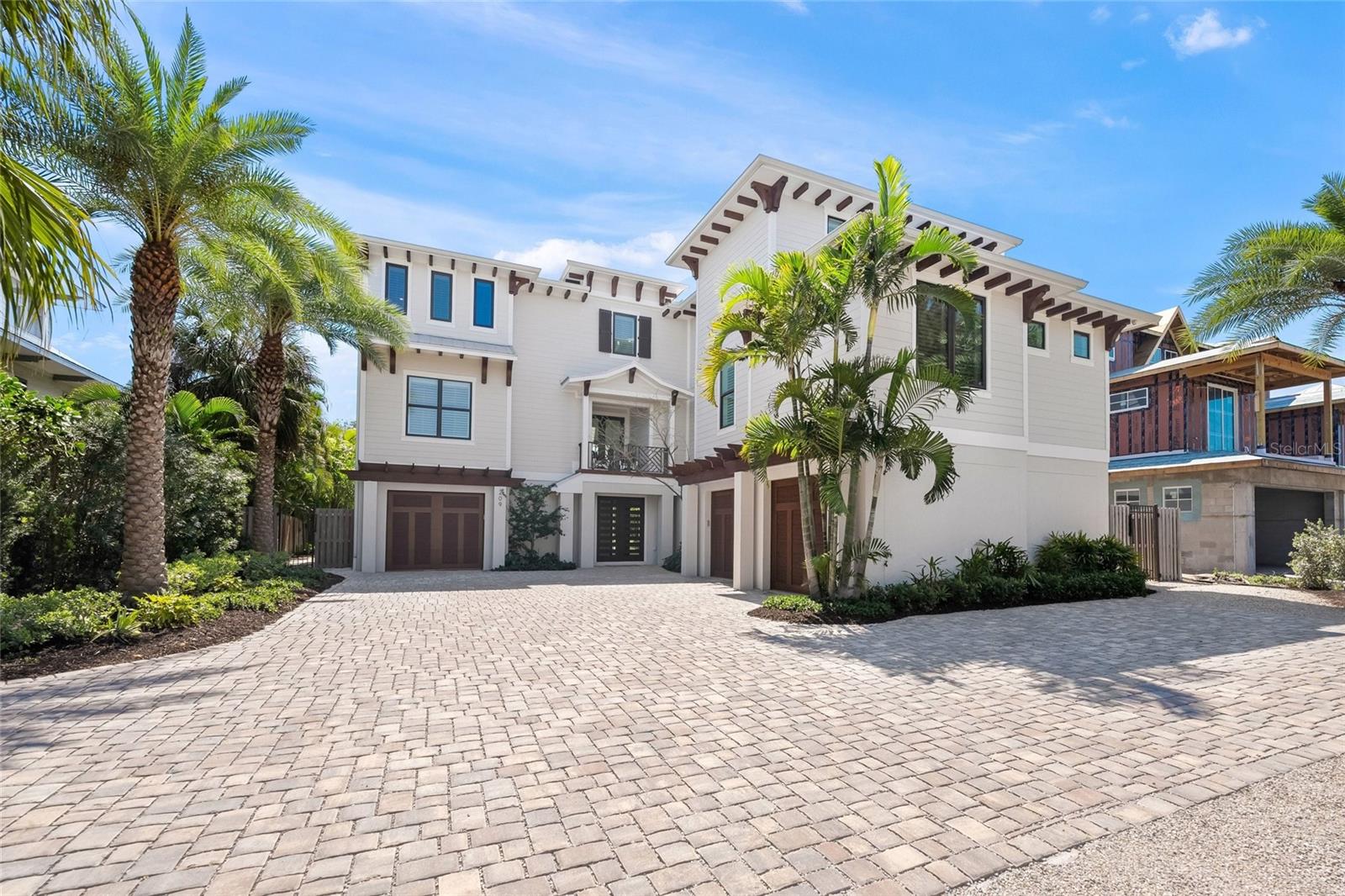 209 WILLOW AVE, ANNA MARIA, FL — photo 8