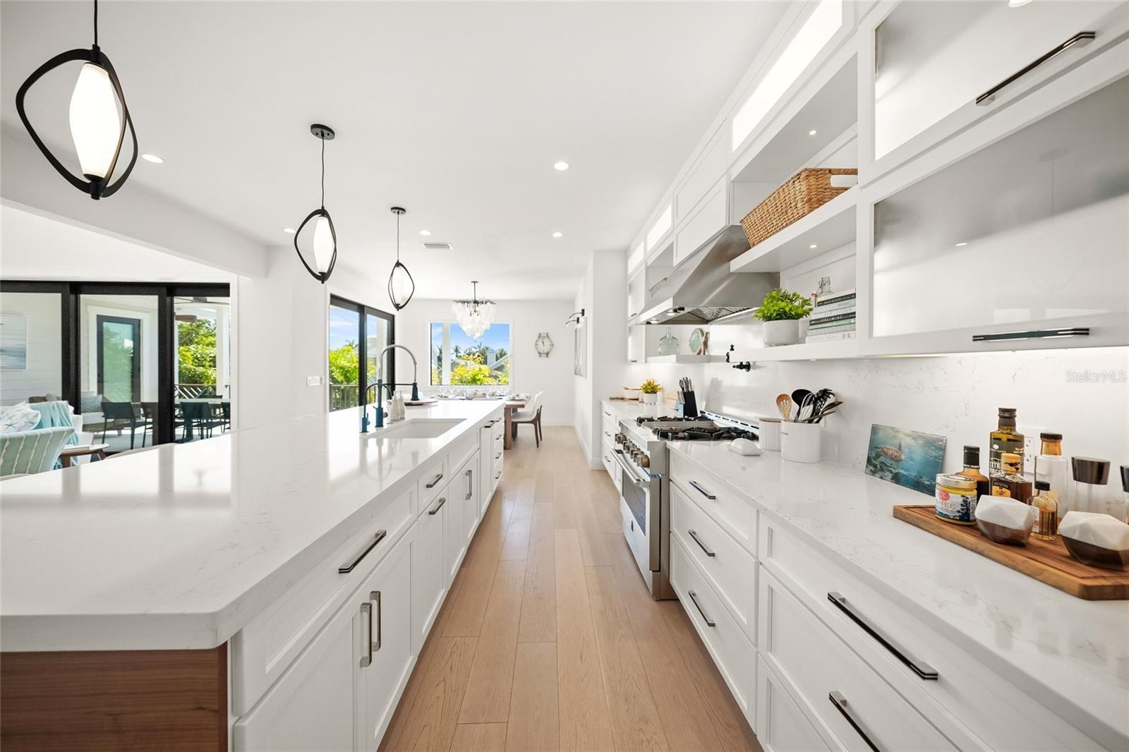 209 WILLOW AVE, ANNA MARIA, FL — photo 20