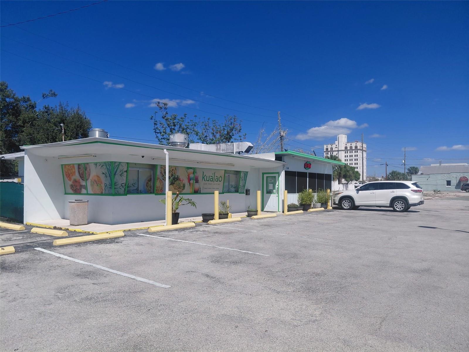 114 W CENTRAL AVE, LAKE WALES, FL — photo 13