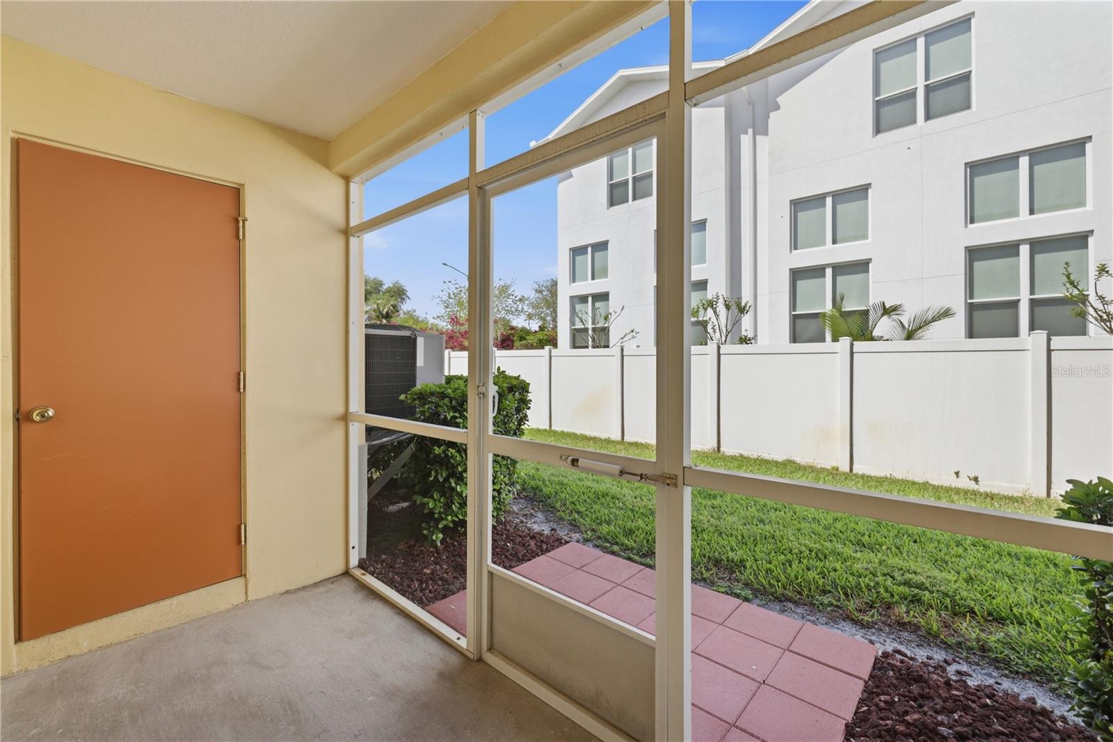 3871 MARINER DR, ST PETERSBURG, FL — photo 21