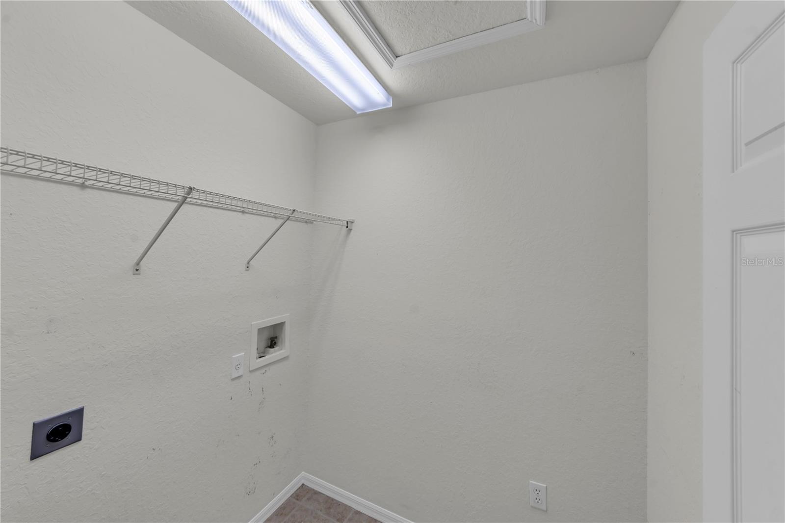 1715 HAMMOCKS AVE #1715, LUTZ, FL — photo 30