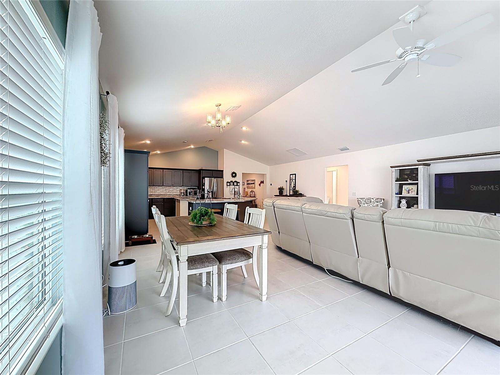 1411 FRANKLIN CT, THE VILLAGES, FL — photo 17