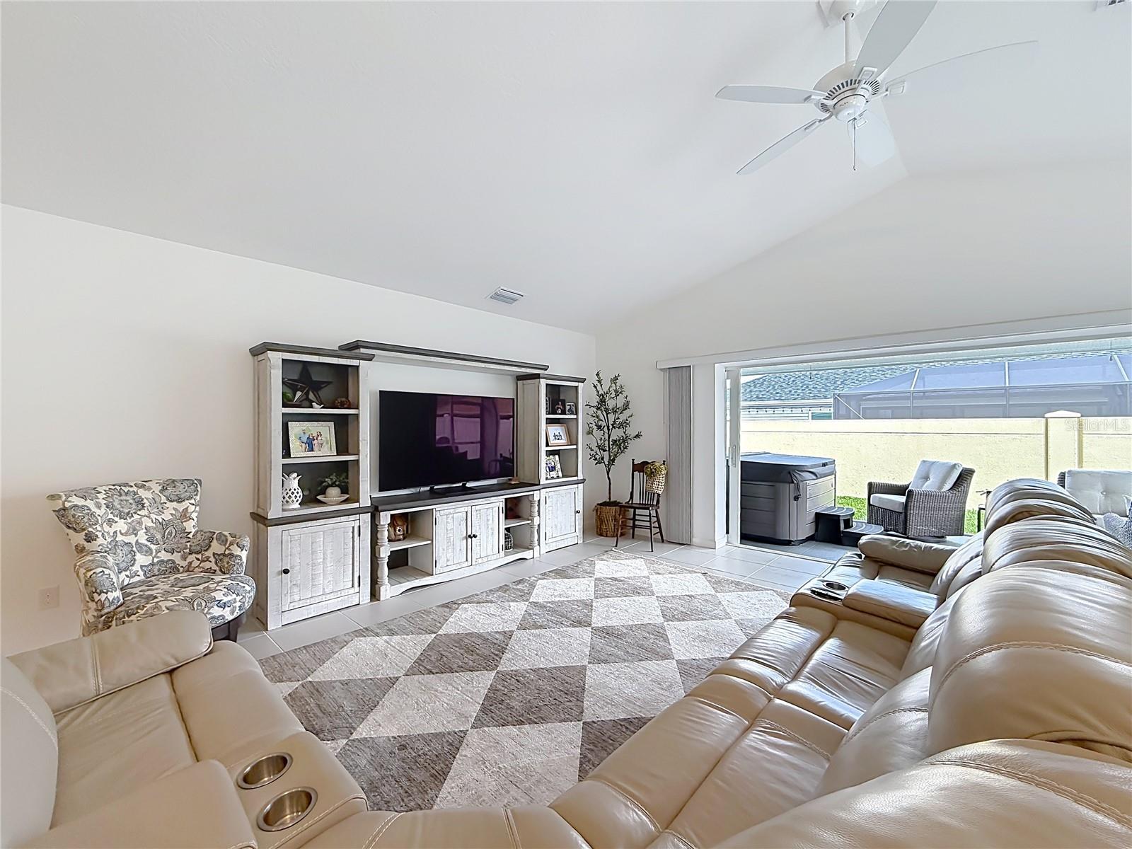 1411 FRANKLIN CT, THE VILLAGES, FL — photo 19