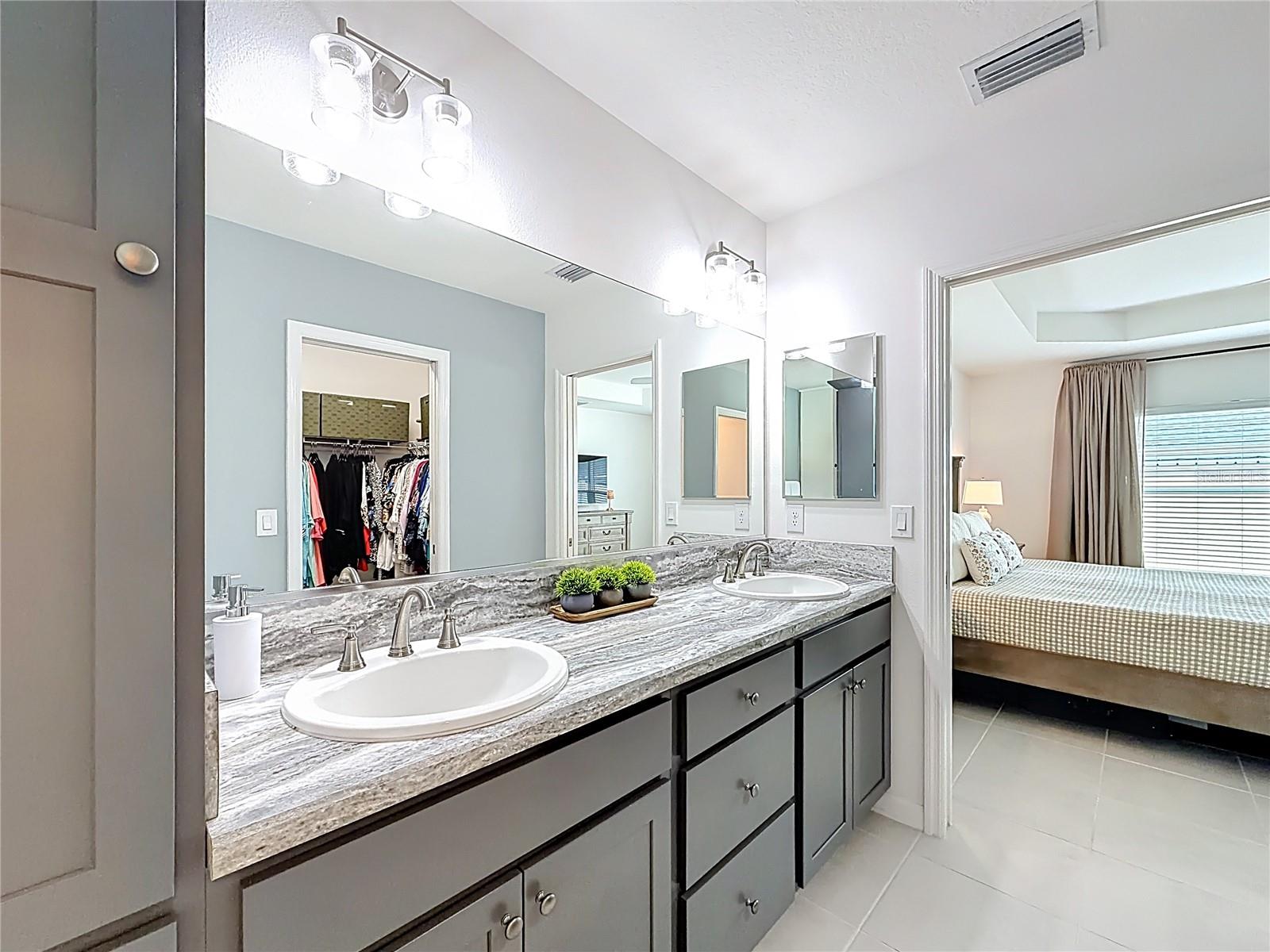 1411 FRANKLIN CT, THE VILLAGES, FL — photo 35