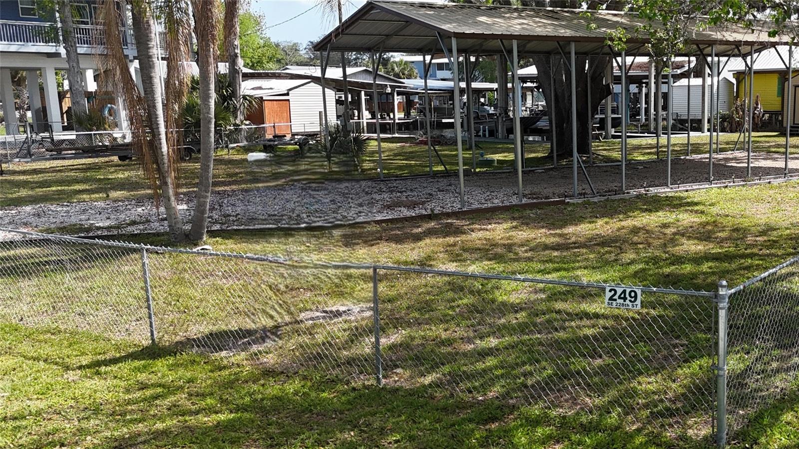 249 SE 228 ST, SUWANNEE, FL — photo 18