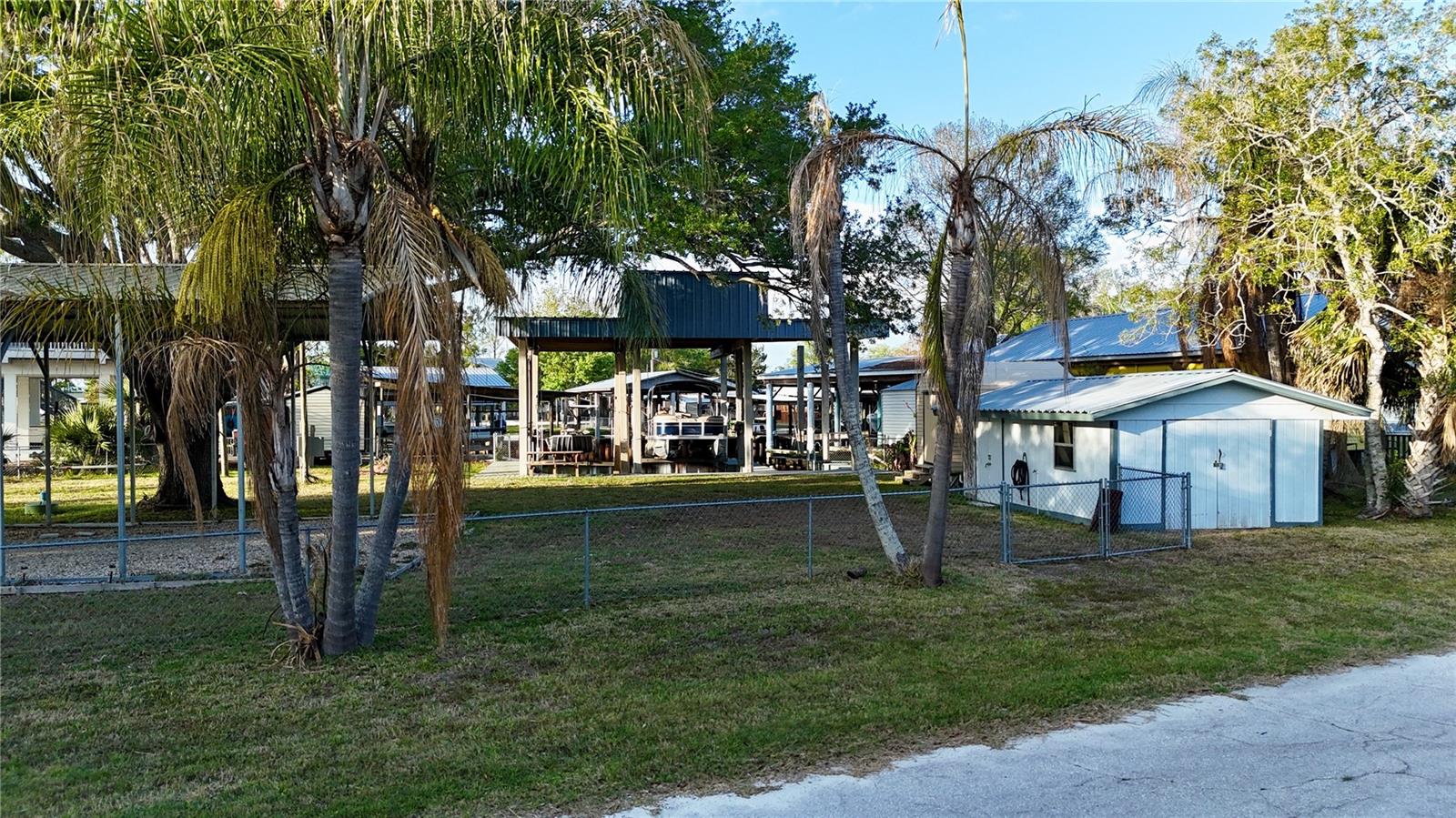 249 SE 228 ST, SUWANNEE, FL — photo 21