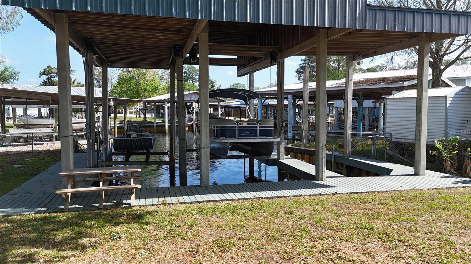 249 SE 228 ST, SUWANNEE, FL — photo 23