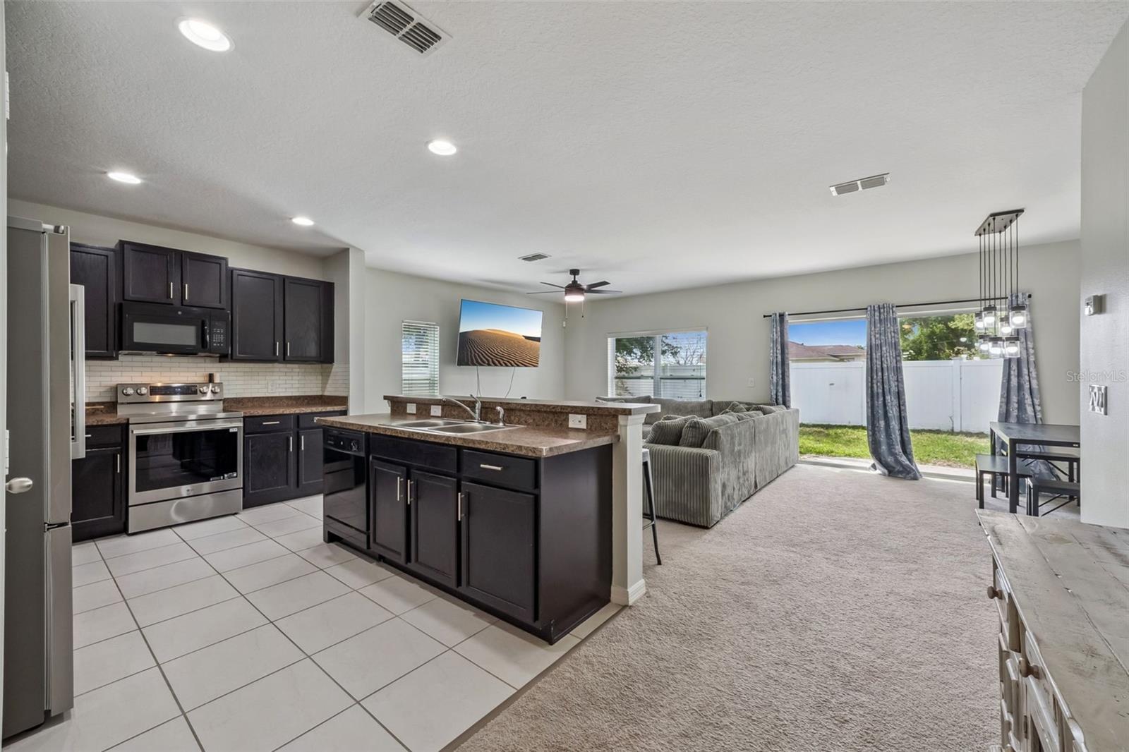 240 WHISPERING PINES WAY, DAVENPORT, FL — photo 10
