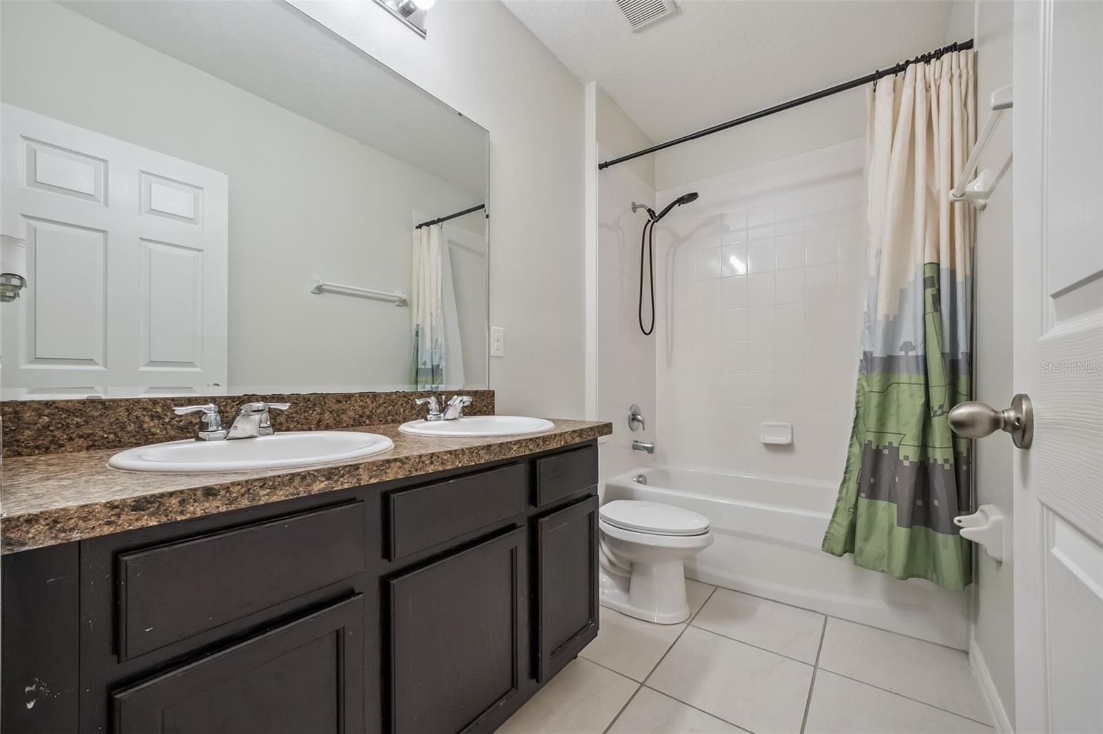 240 WHISPERING PINES WAY, DAVENPORT, FL — photo 24