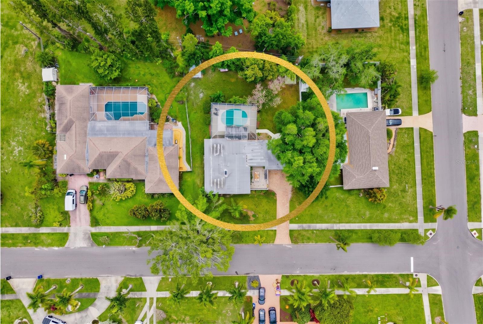 214 GAINES AVE, SARASOTA, FL — photo 2