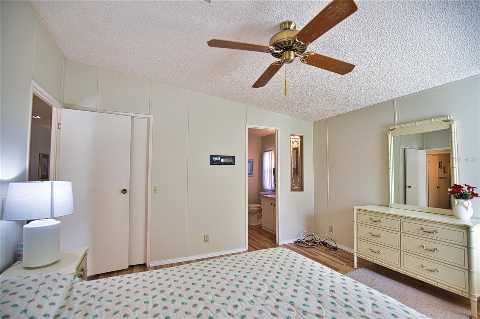 424 TARDE LOGO CIR, NORTH PORT, FL — photo 25