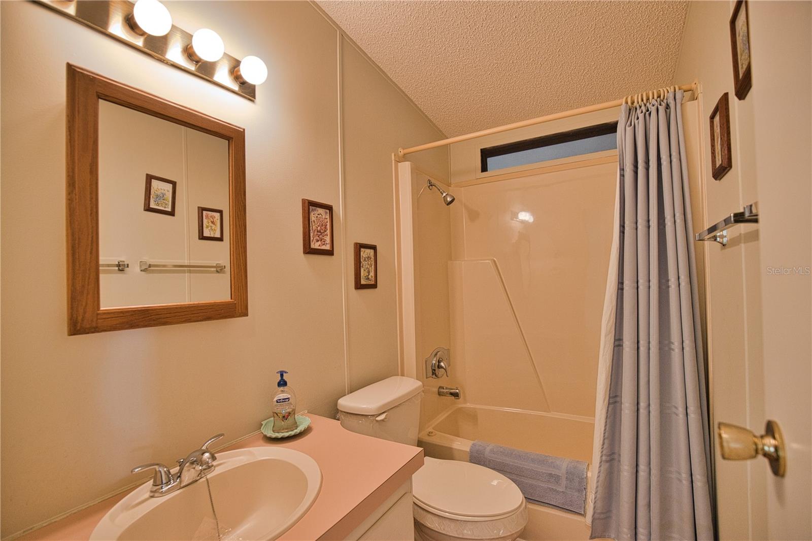 424 TARDE LOGO CIR, NORTH PORT, FL — photo 31