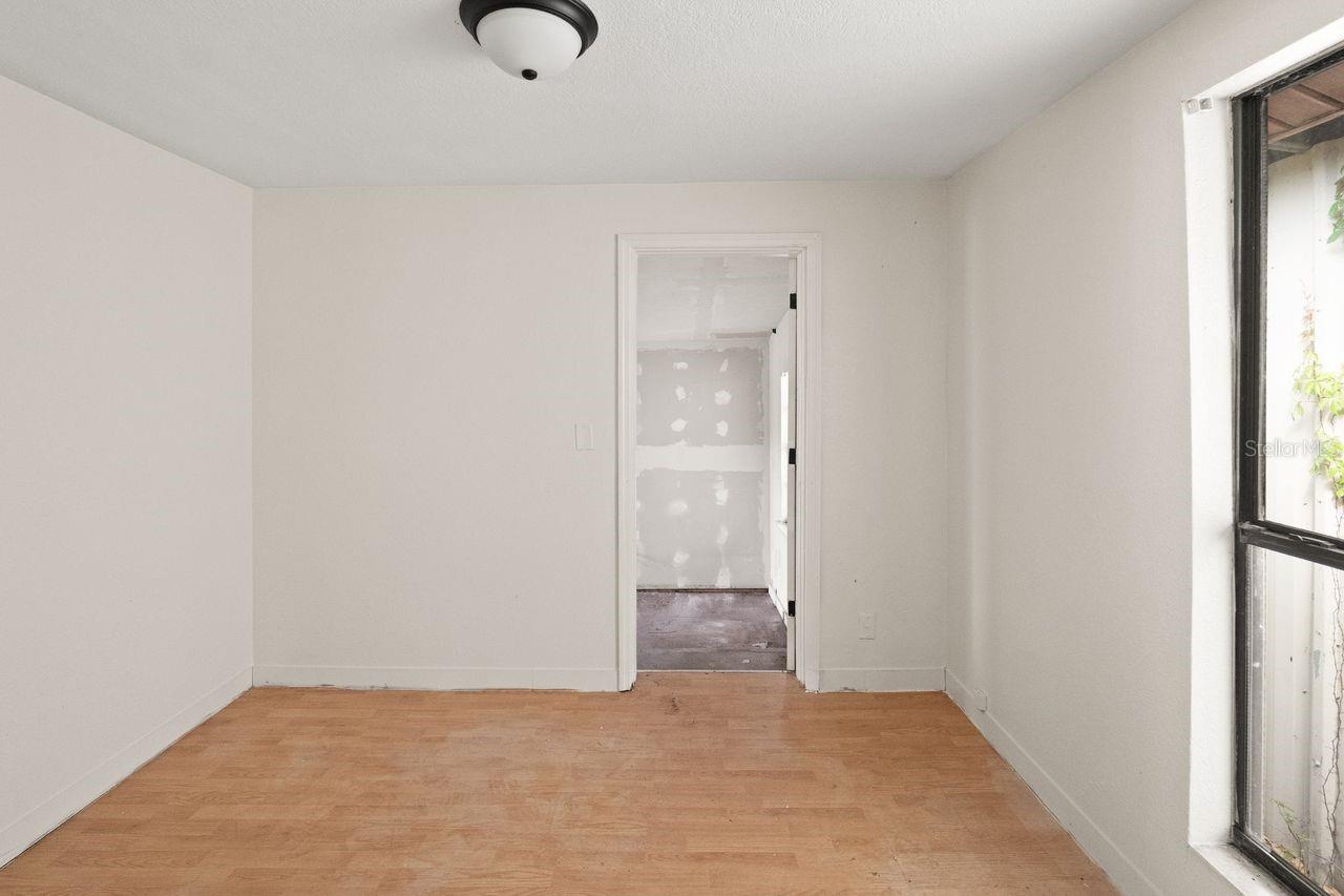 6808 NEW YORK DR, TAMPA, FL — photo 13