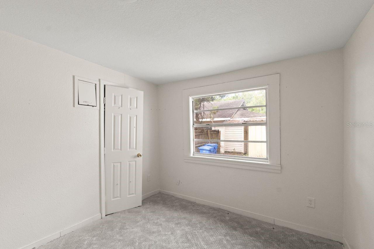 6808 NEW YORK DR, TAMPA, FL — photo 16