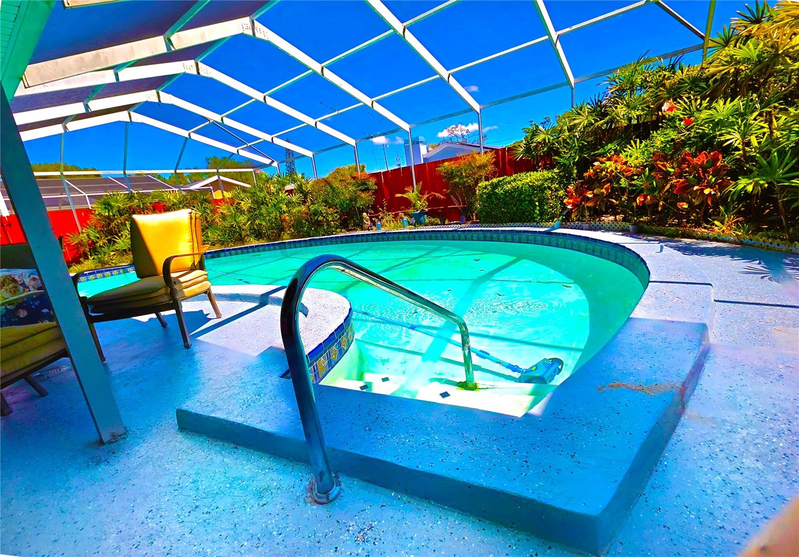 805 S KEENE RD, CLEARWATER, FL — photo 9