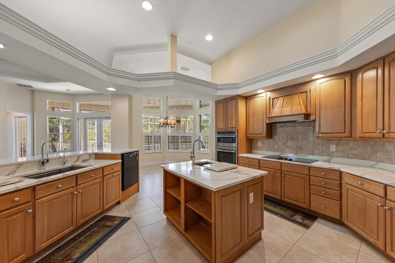 280 BELLEVIEW BLVD, BELLEAIR, FL — photo 10