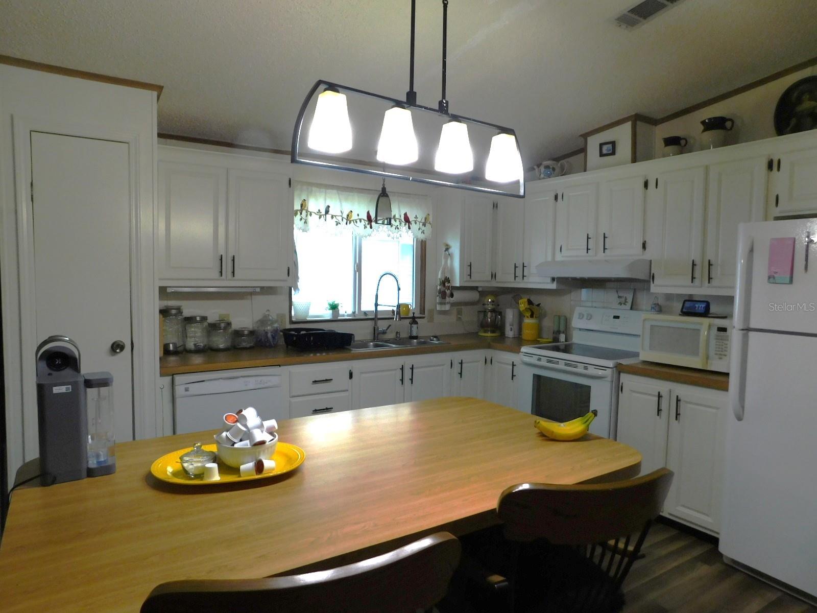 1001 STARKEY RD #99, LARGO, FL — photo 29