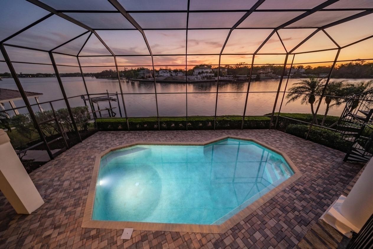 62 CENTRAL CT, TARPON SPRINGS, FL — photo 2