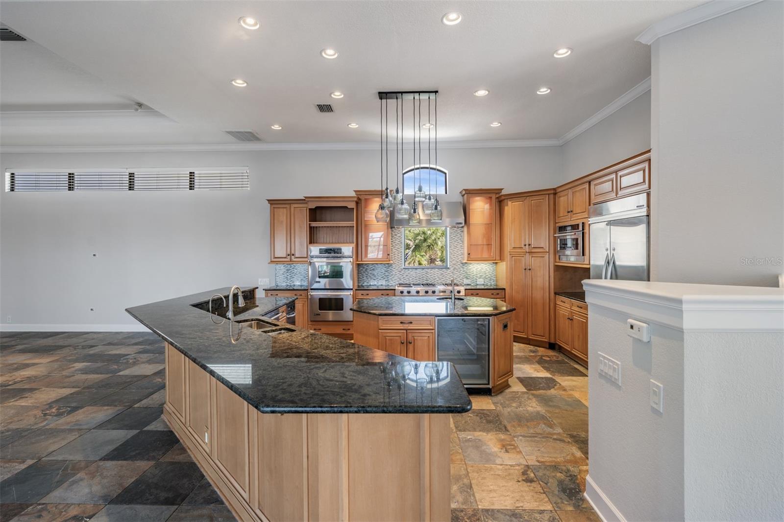 62 CENTRAL CT, TARPON SPRINGS, FL — photo 24