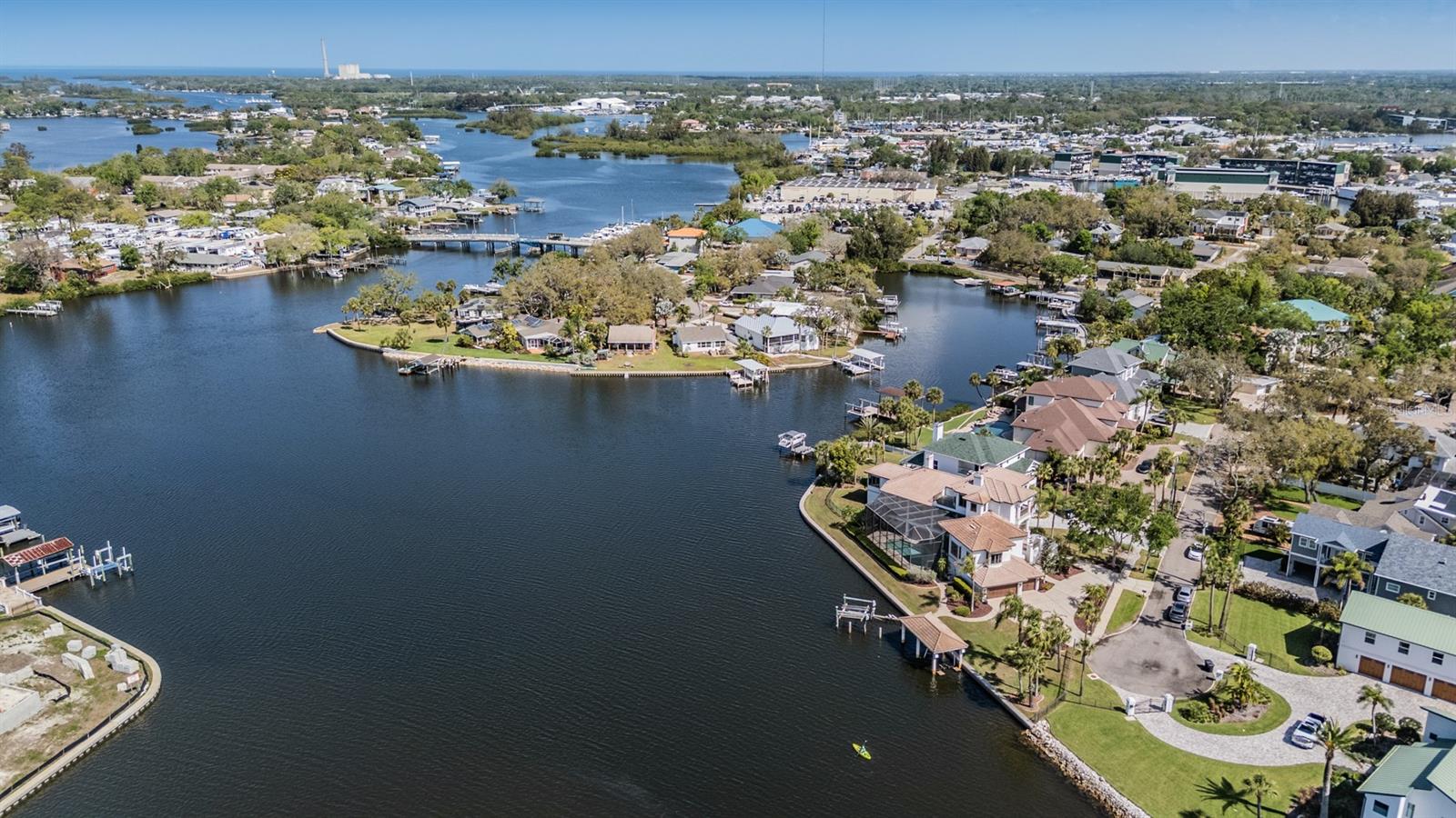 62 CENTRAL CT, TARPON SPRINGS, FL — photo 76