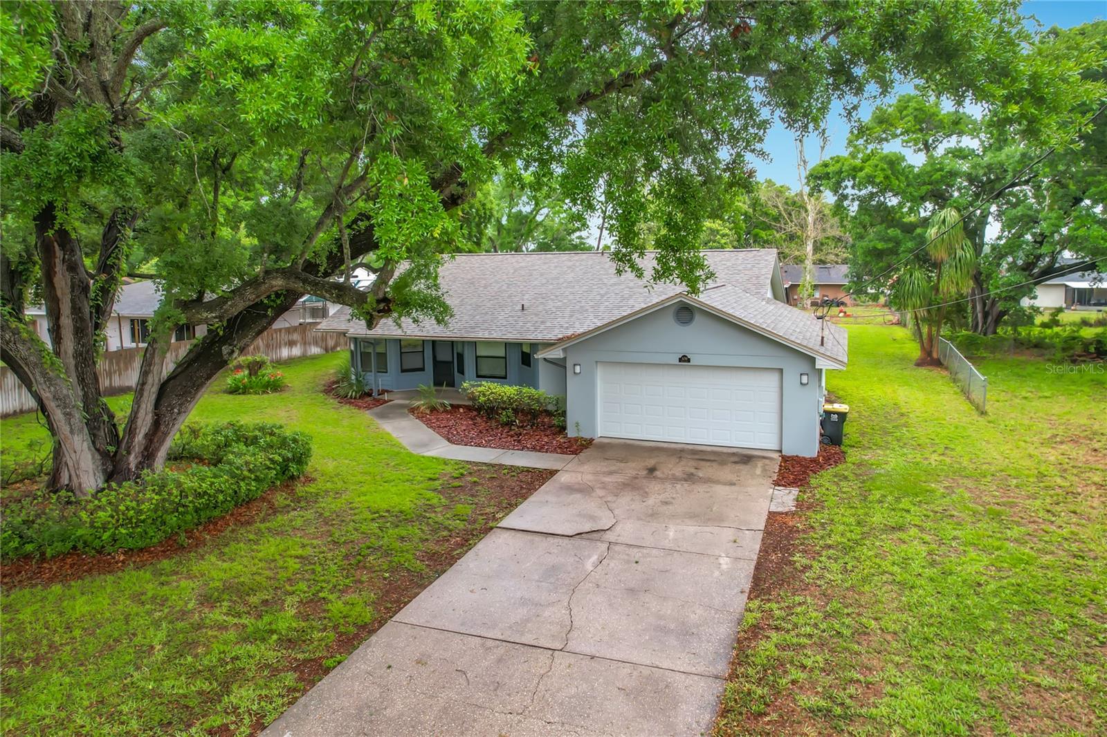 109 SOUTH CT, AUBURNDALE, FL — photo 2