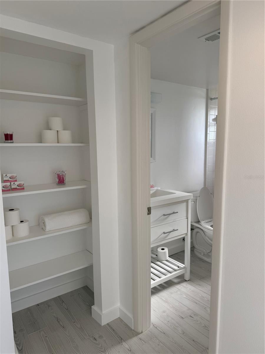 203 RUBENS DR #H, NOKOMIS, FL — photo 16