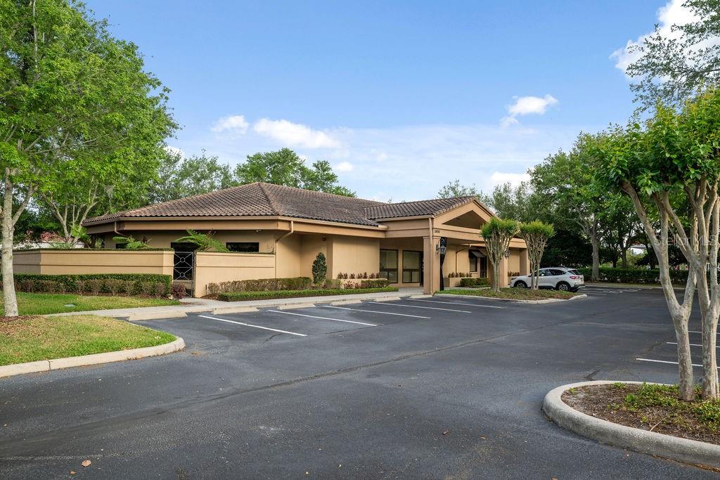 2658 MAGUIRE RD, OCOEE, FL