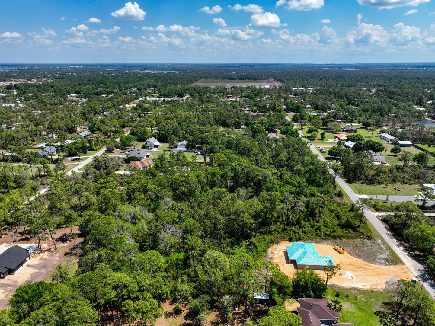 2022 FLOWER TER, SEBRING, FL — photo 33