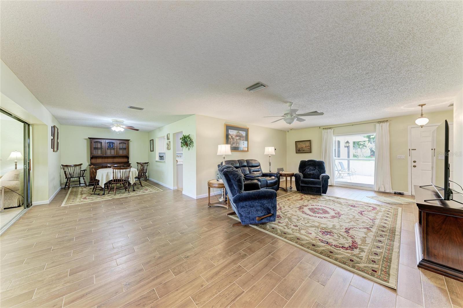 7160 FAIRWAY BEND CIR, SARASOTA, FL — photo 6