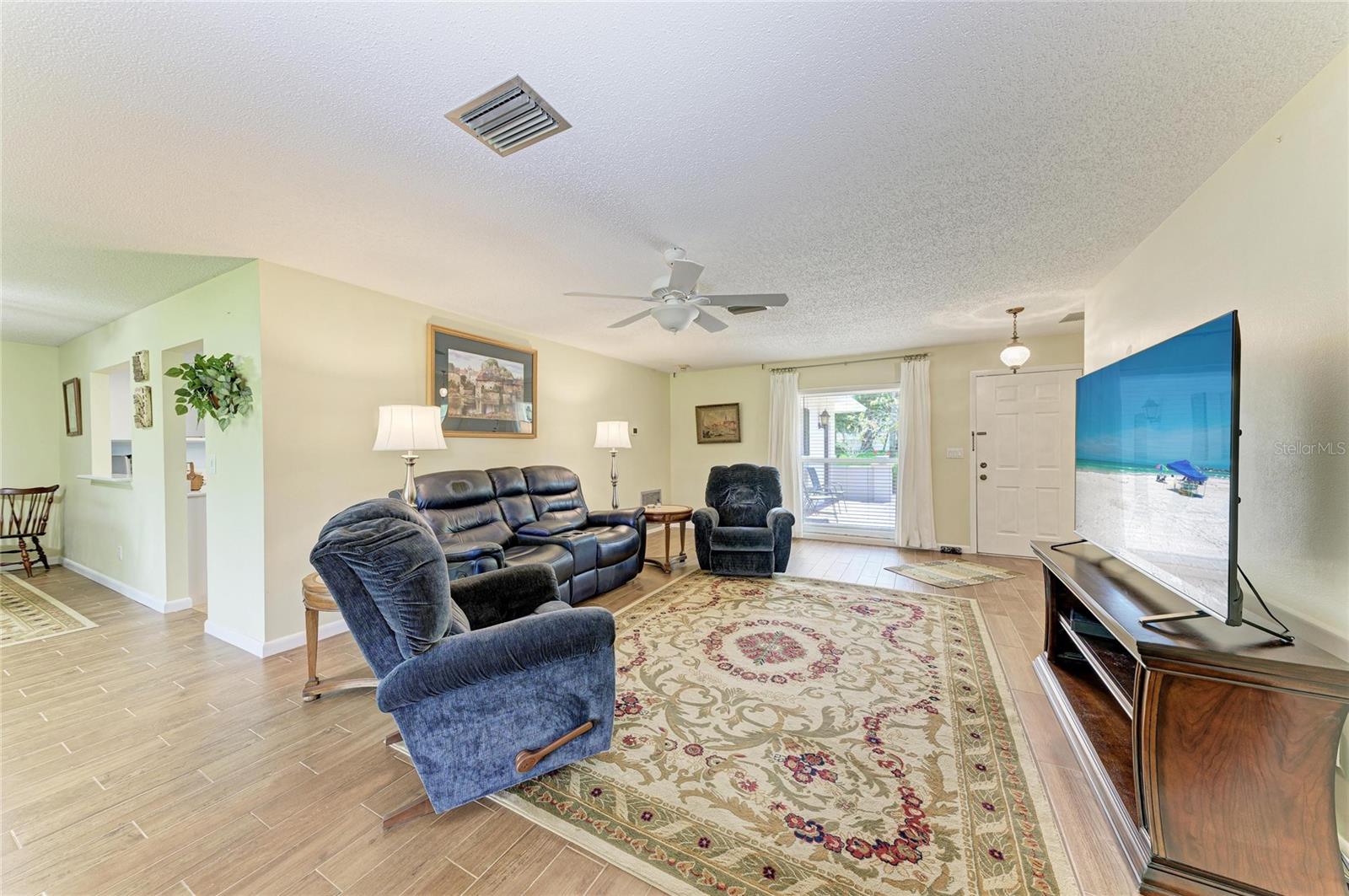 7160 FAIRWAY BEND CIR, SARASOTA, FL — photo 9