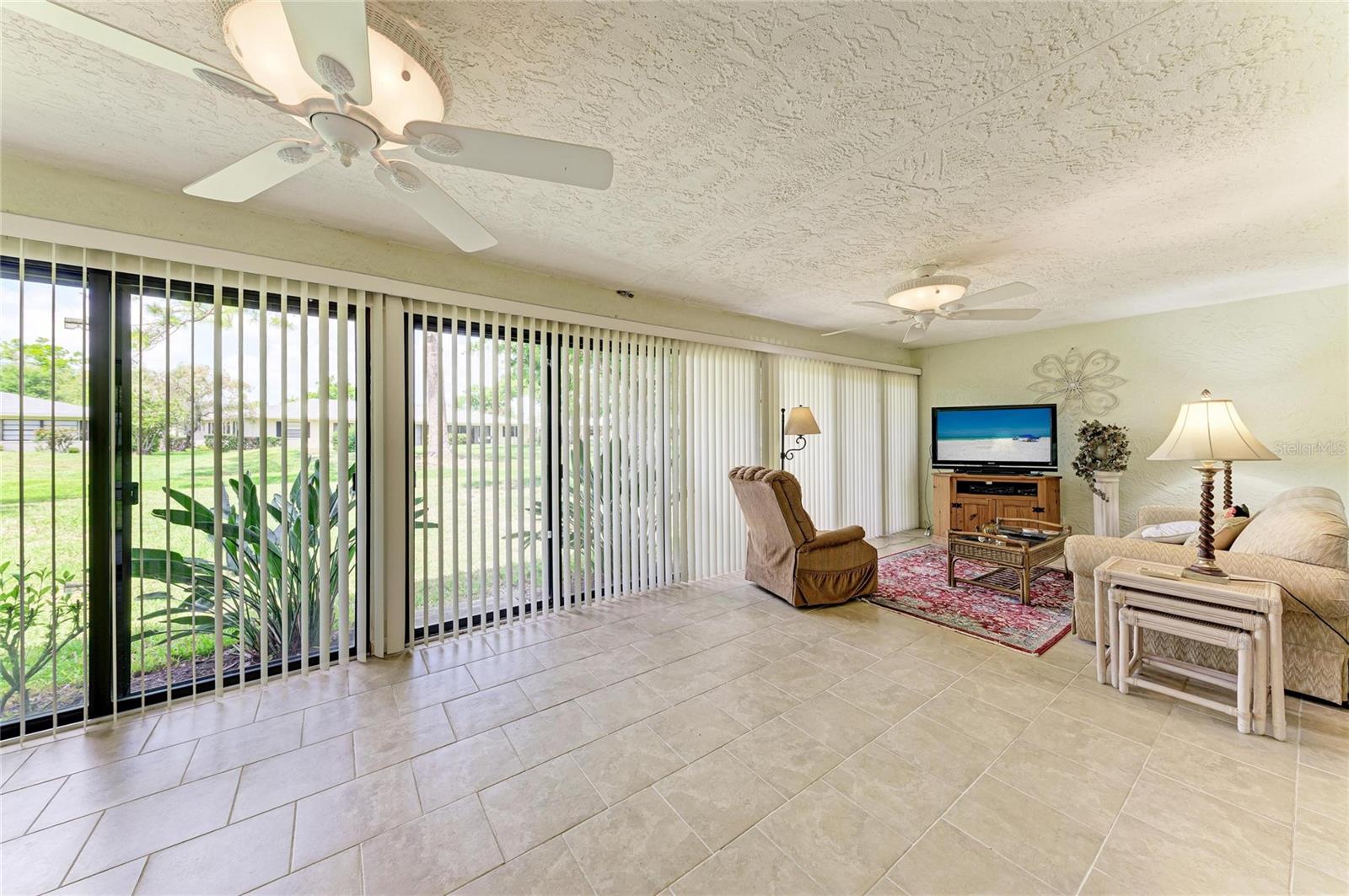 7160 FAIRWAY BEND CIR, SARASOTA, FL — photo 31