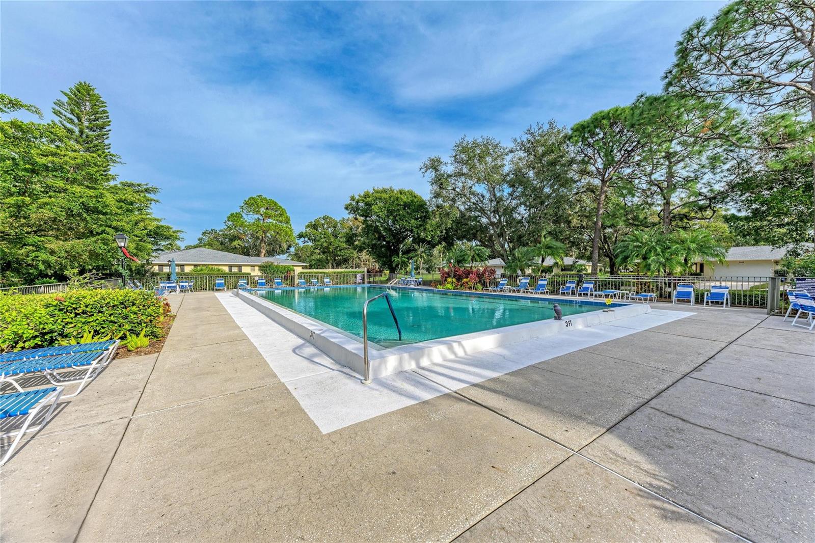 7160 FAIRWAY BEND CIR, SARASOTA, FL — photo 37