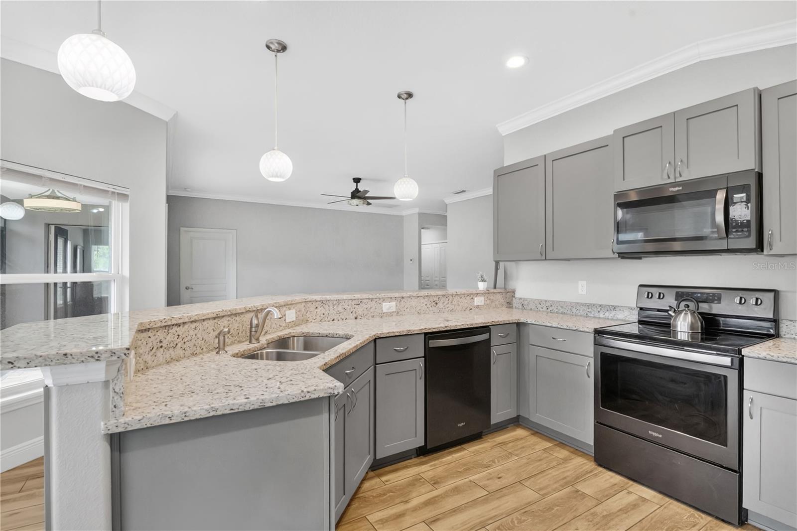 36726 ALAQUA COURT, EUSTIS, FL — photo 12
