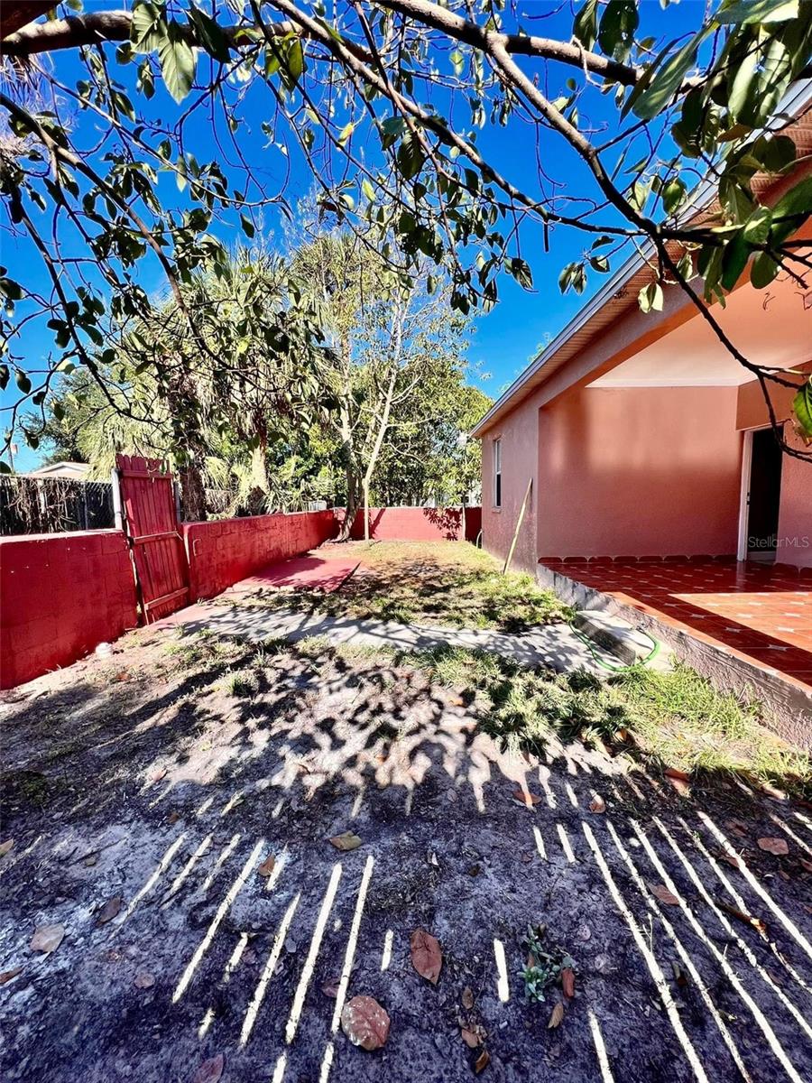 2324 W PALMETTO ST, TAMPA, FL — photo 9