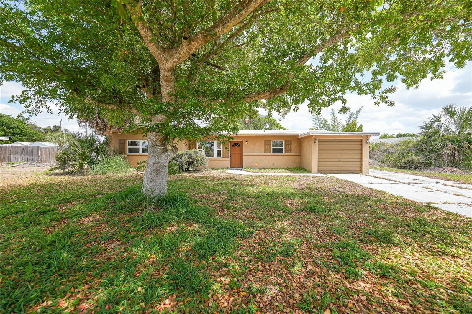 3250 SANTA BARBARA DR, PUNTA GORDA, FL