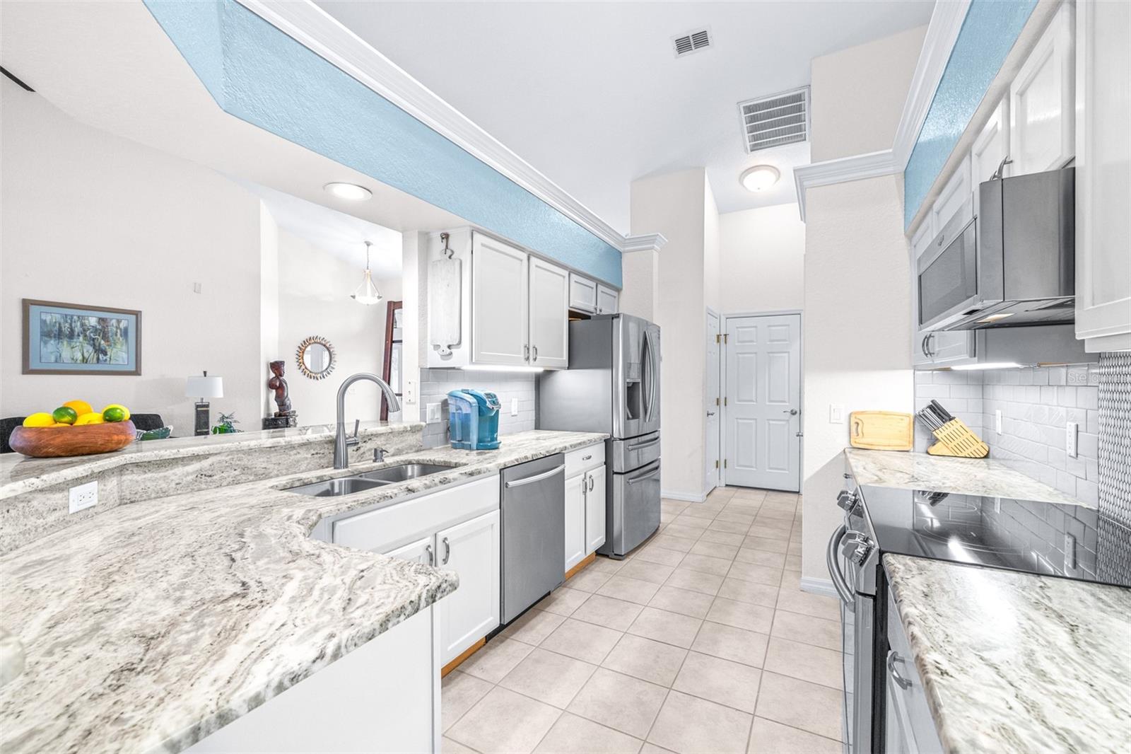 6546 BENDELOW DR, LAKELAND, FL — photo 9