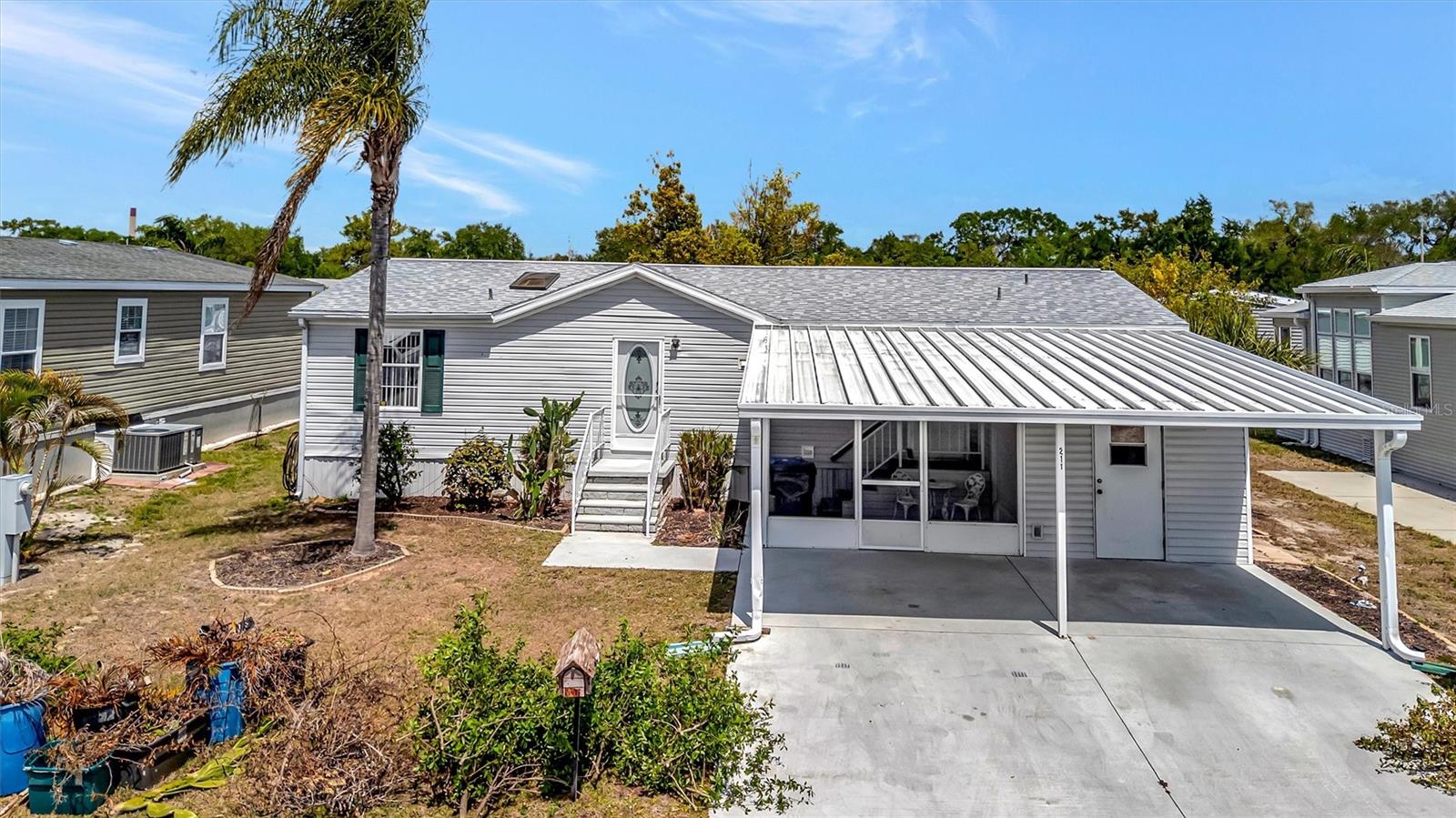 211 S PORT ROYAL LN #523, APOLLO BEACH, FL — photo 3