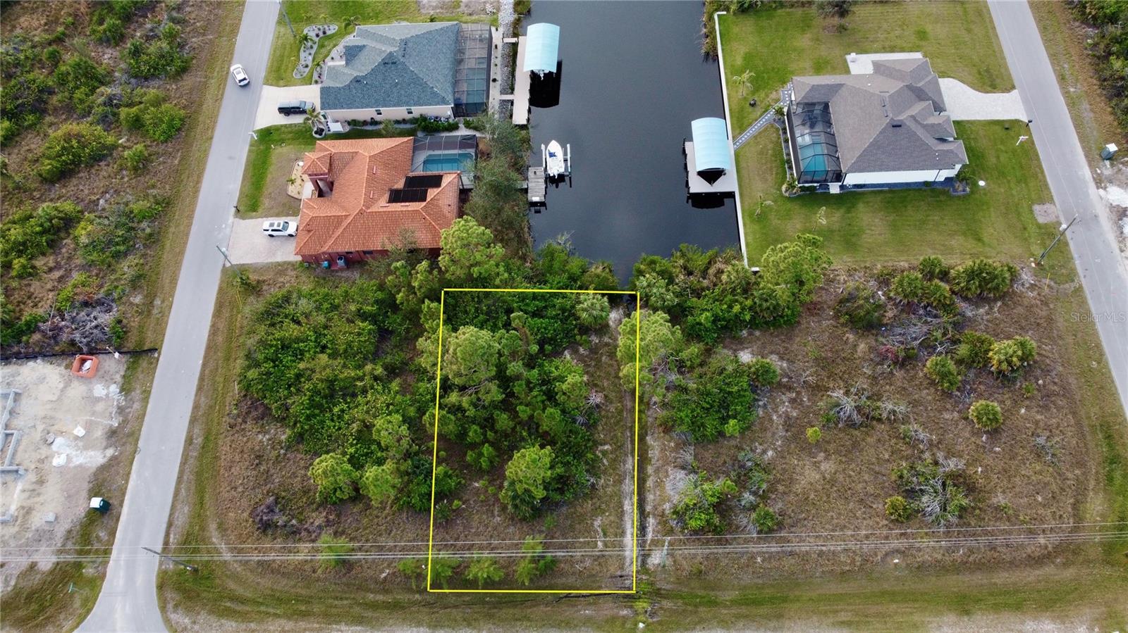 10281 ST PAUL DR, PORT CHARLOTTE, FL