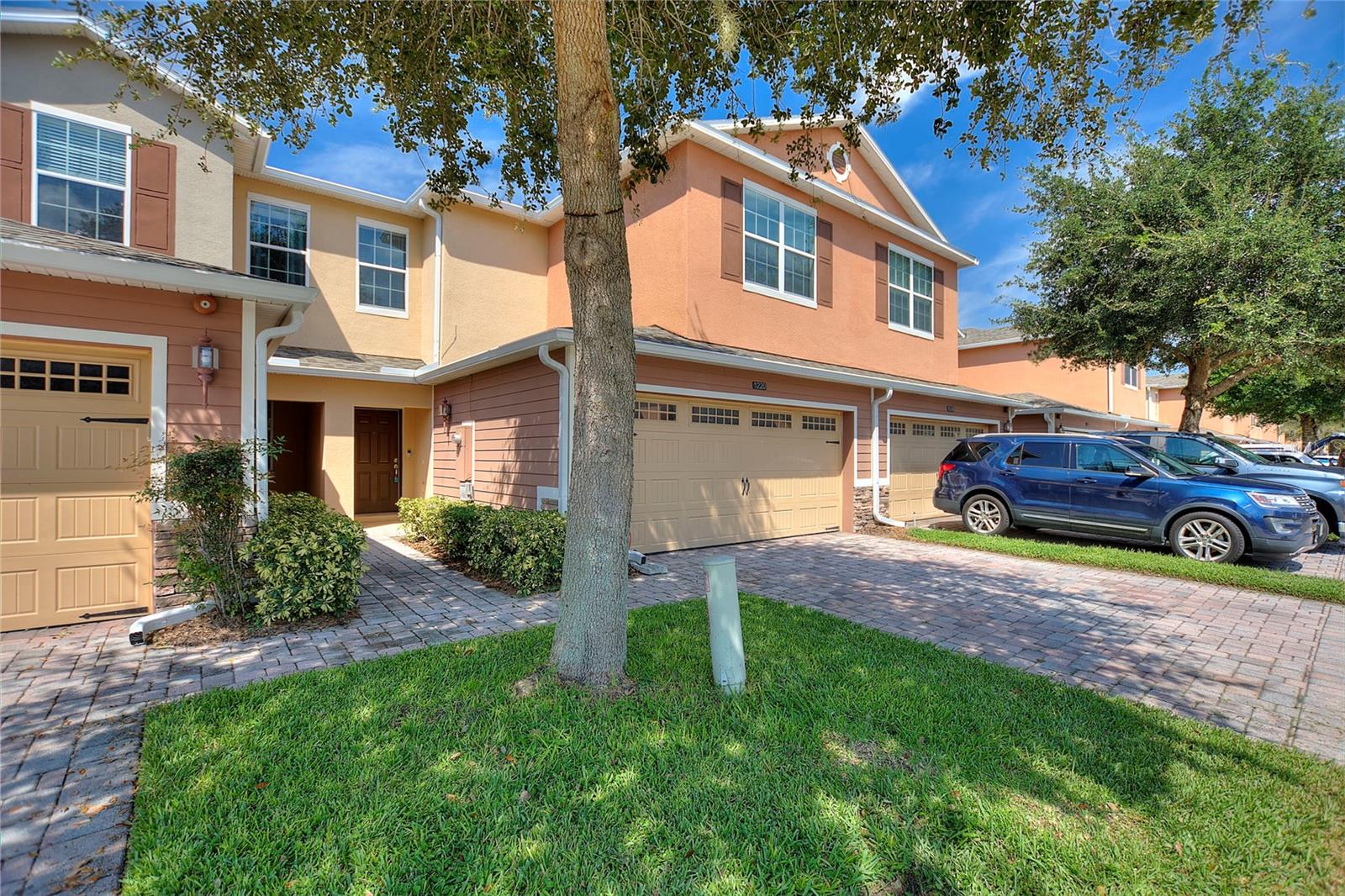 1220 PRIORY CIR, WINTER GARDEN, FL — photo 3