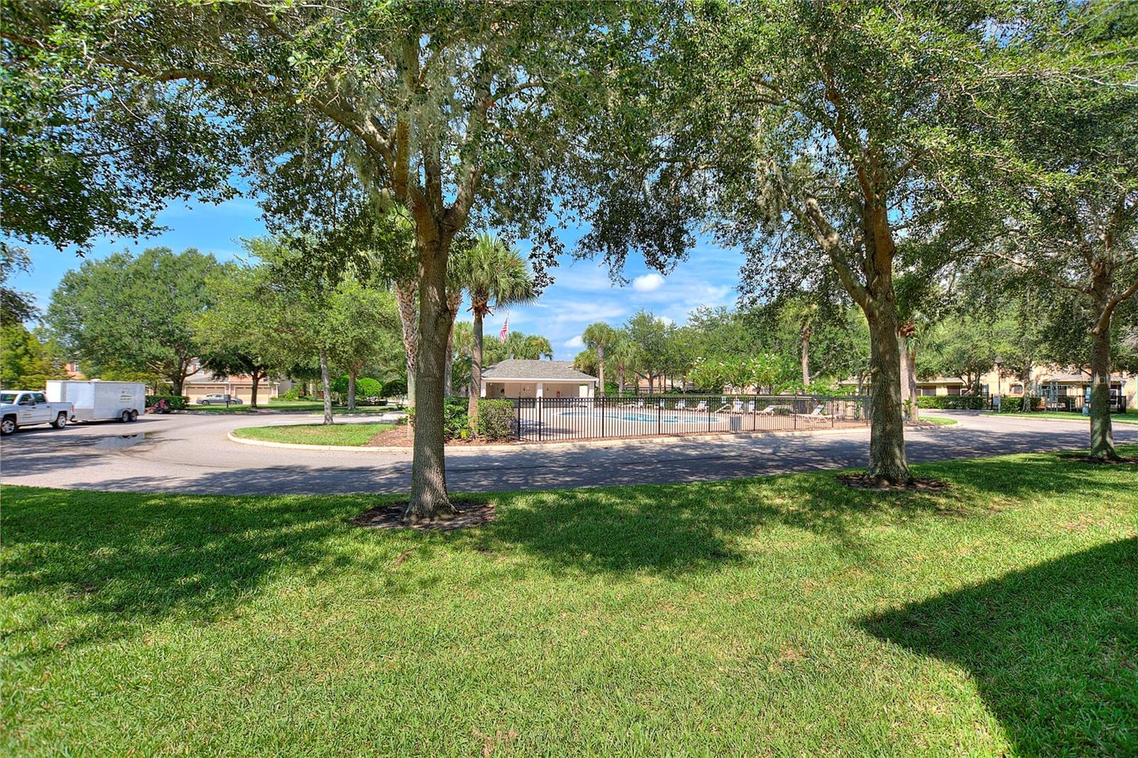 1220 PRIORY CIR, WINTER GARDEN, FL — photo 4